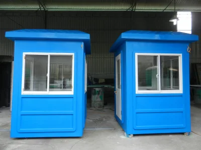 Nhà bảo vệ màu xanh