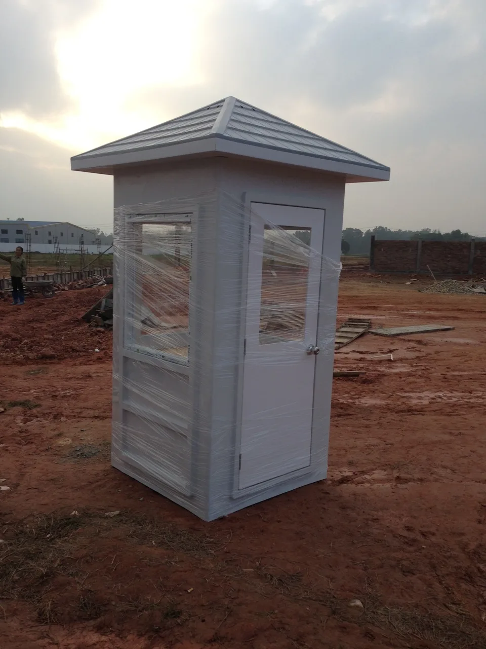 Nhà bảo vẹ 1,2 m tiêu chuẩn