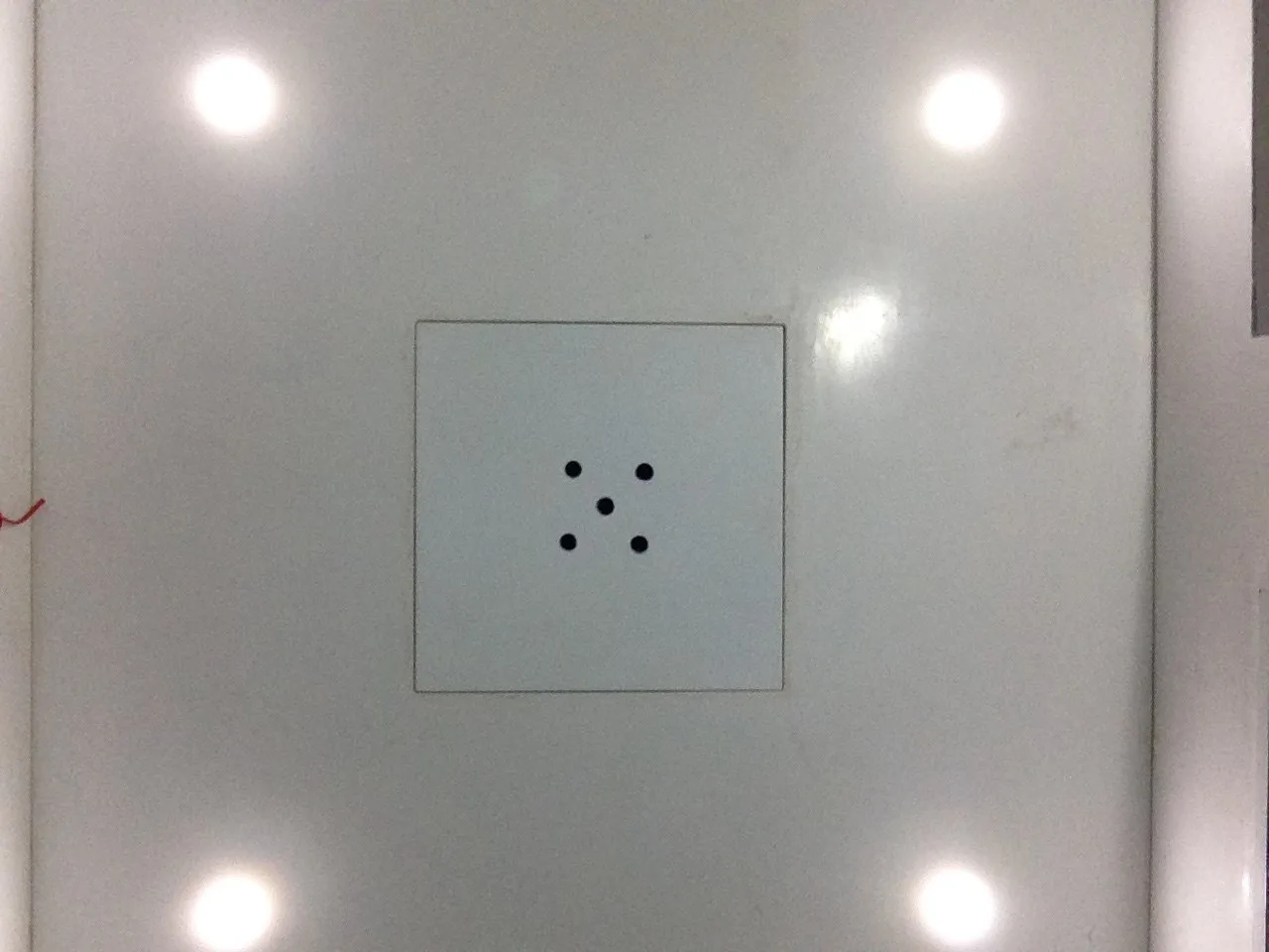 Đèn Downlight âm trần 4 góc