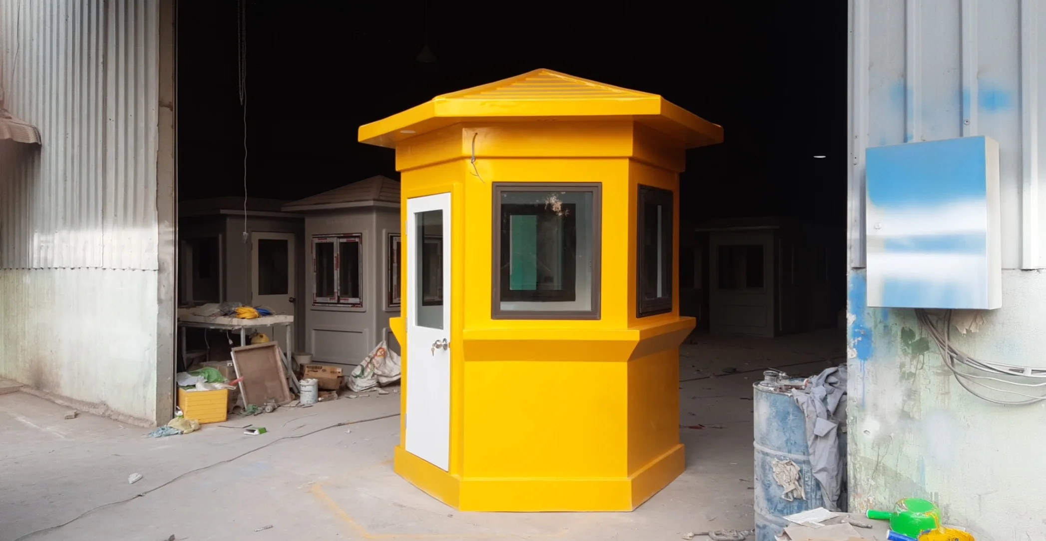 Bốt gác sản xuất tại nhà máy Biên Hoà