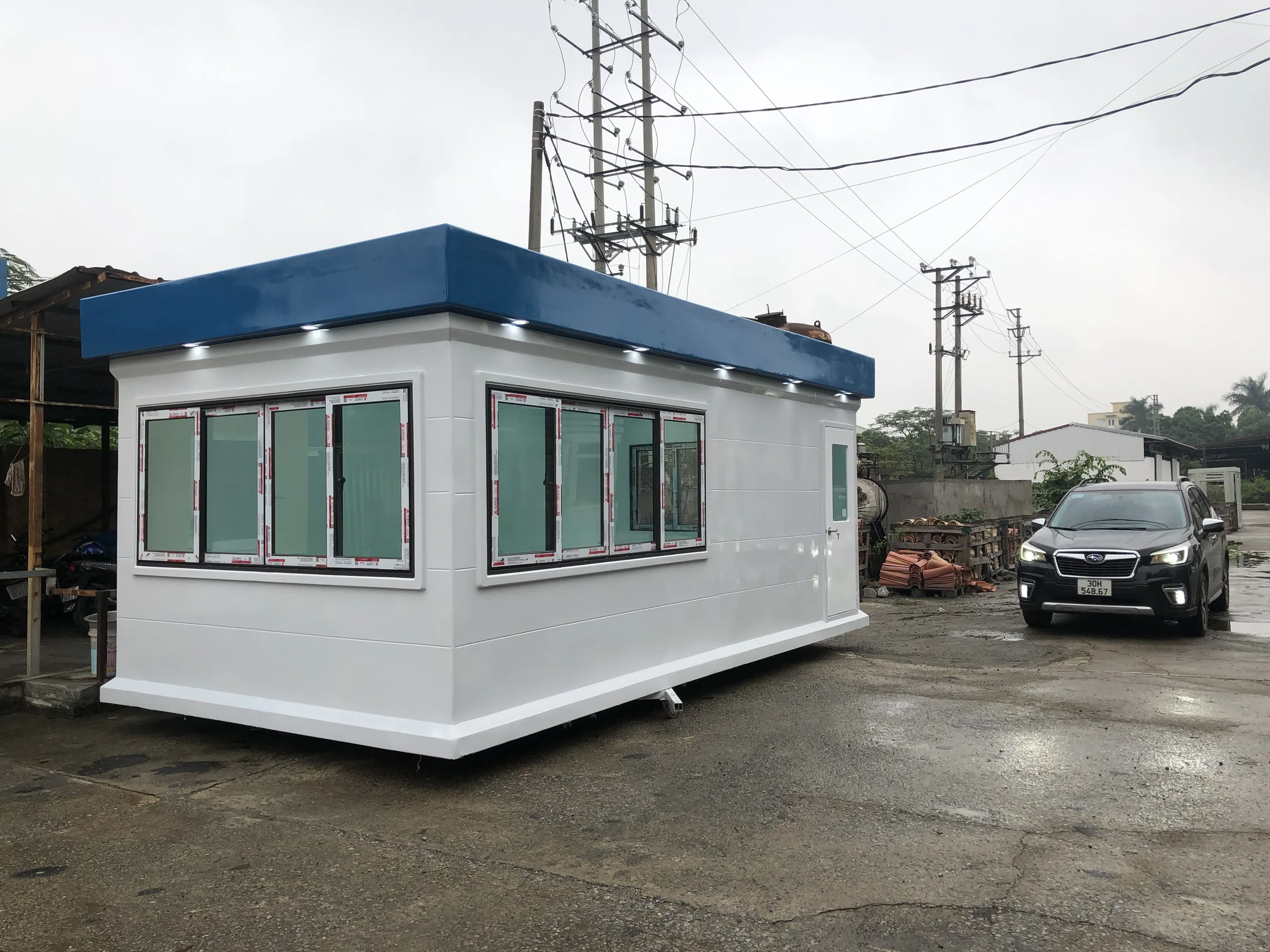 Nhà di động Handy đúc nguyên khối từ vật liệu composite