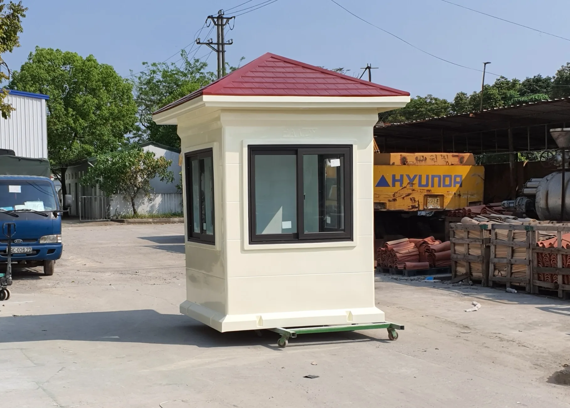 Bốt bảo vệ cao cấp Handy có chất lượng vượt trội so với hàng nhập khẩu