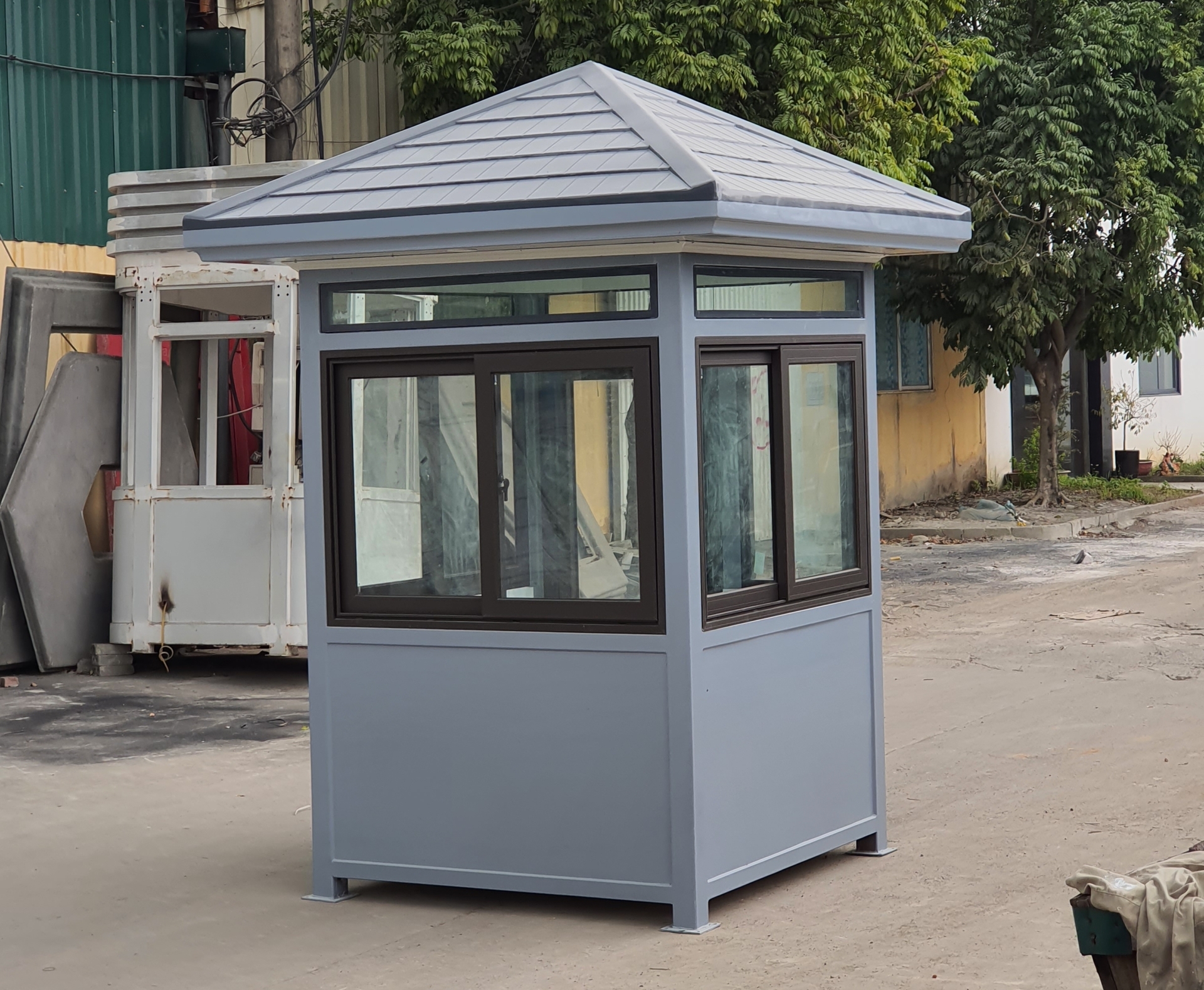 Chốt bảo vệ khung thép Handy Booths