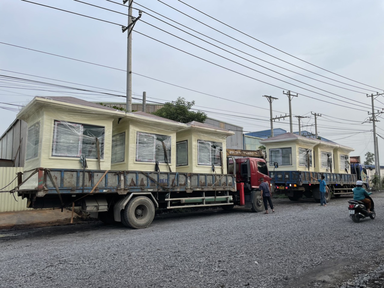 Hệ thống vận tải và giao nhận nhà bảo vệ của chúng tôi trải daì khắp lãnh thổ Việt Nam