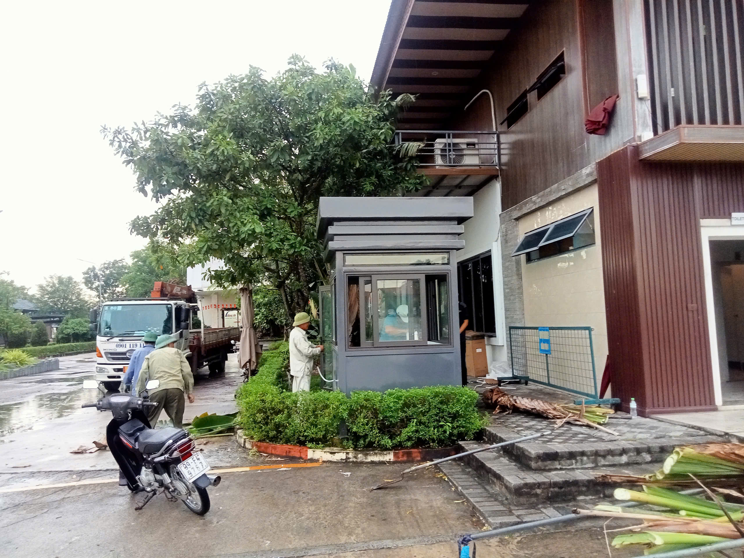 Thi công vọng gác bảo vệ